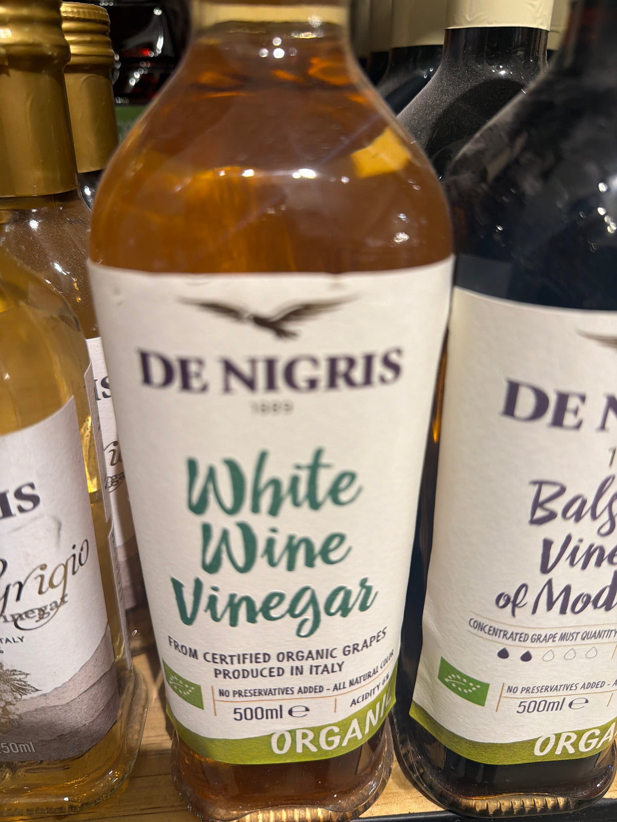De Nigris white wine vinegar