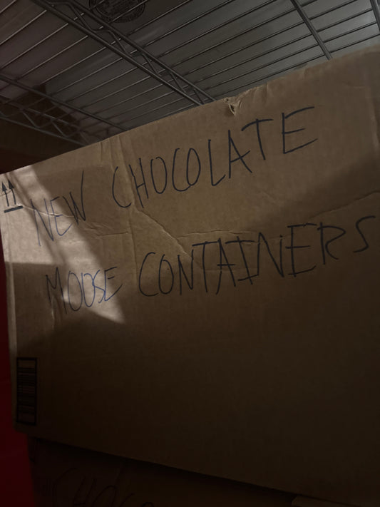 New Chocolate mousse container