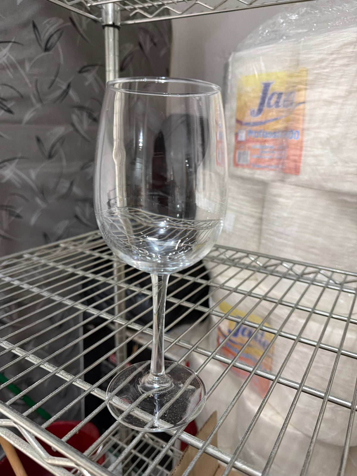 16 oz wine glass
