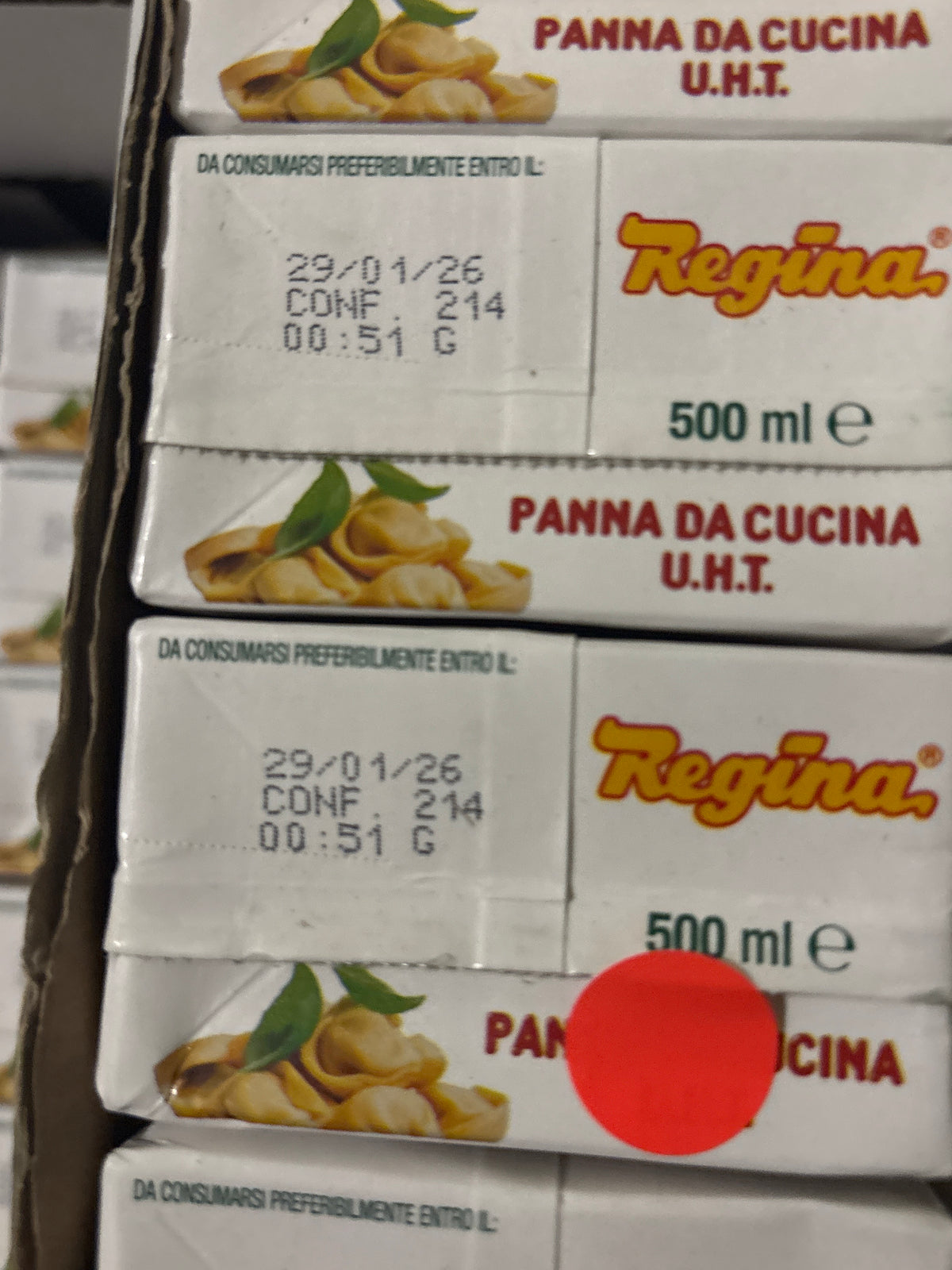 Milk UHT (Latte Whole 100%) 1LT Trevalli